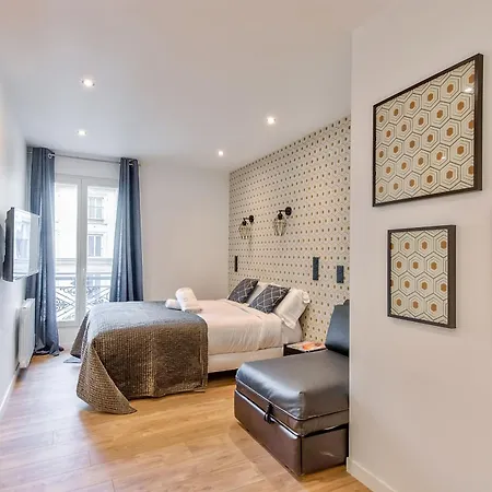 Urbanflat 104 - Grand Opera Apartment Paris